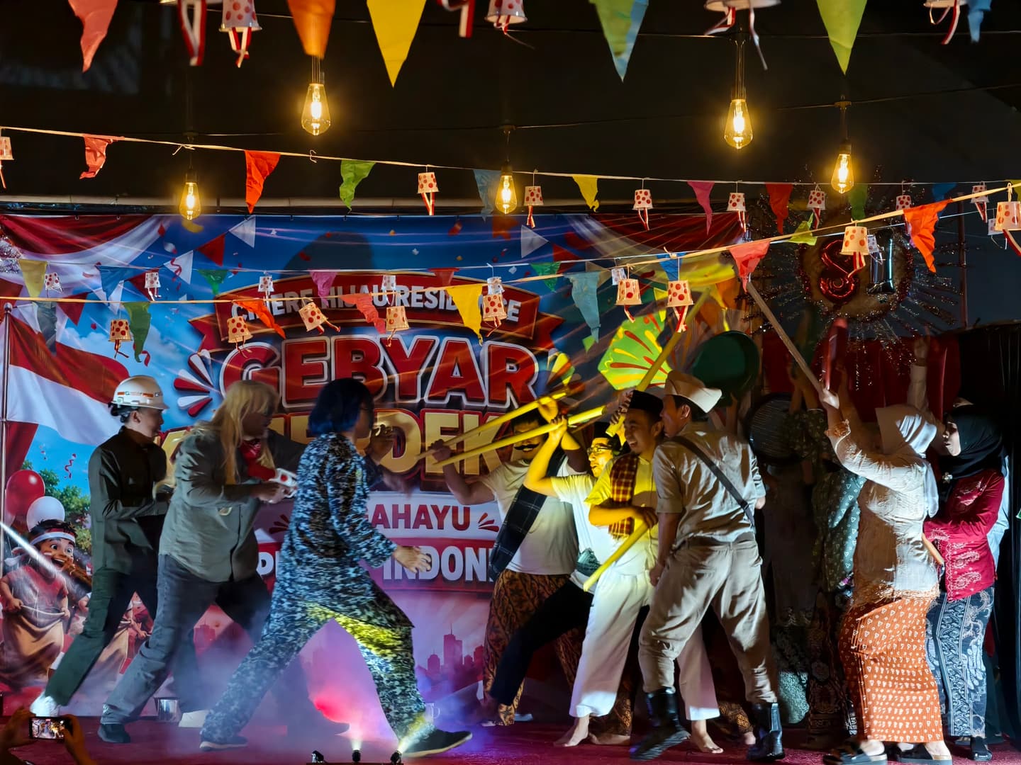 Pentas Seni Warga